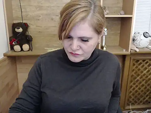 Snapshot of DaniellaKiss chatting on April 3, 8:18 pm DaniellaKiss online show from April 3, 8:18 pm