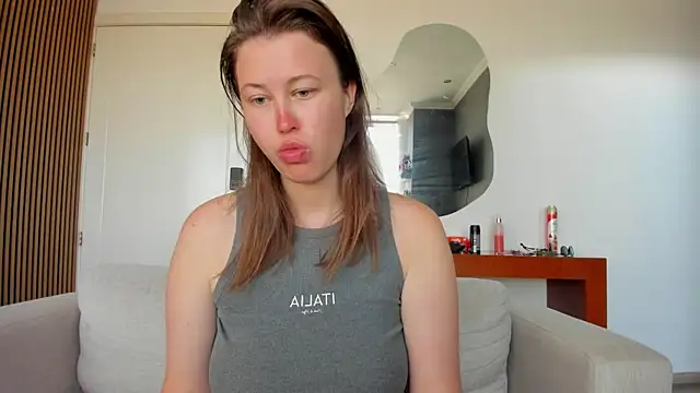 jessica tenderly online show from December 3, 3:21 pm