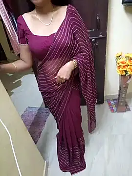 Snapshot of Roja-Telugu777 chatting on February 5, 11:28 pm Roja-Telugu777 online show from February 5, 11:28 pm