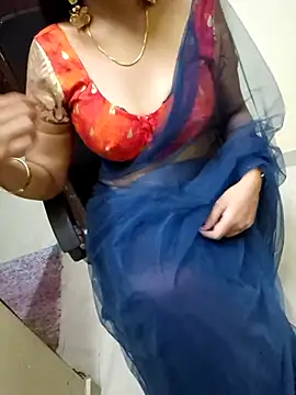 Snapshot of Roja-Telugu777 chatting on March 1, 12:17 am Roja-Telugu777 online show from March 1, 12:17 am