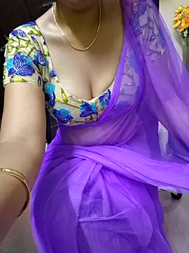 Snapshot of Roja-Telugu777 chatting on March 6, 9:58 am Roja-Telugu777 online show from March 6, 9:58 am