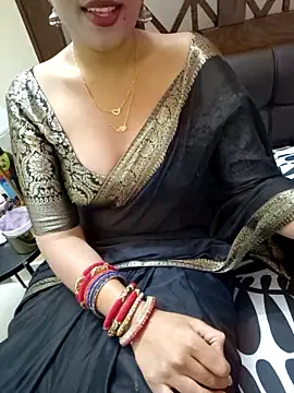 Snapshot of Roja-Telugu777 chatting on November 5, 2:17 pm Roja-Telugu777 online show from November 5, 2:17 pm