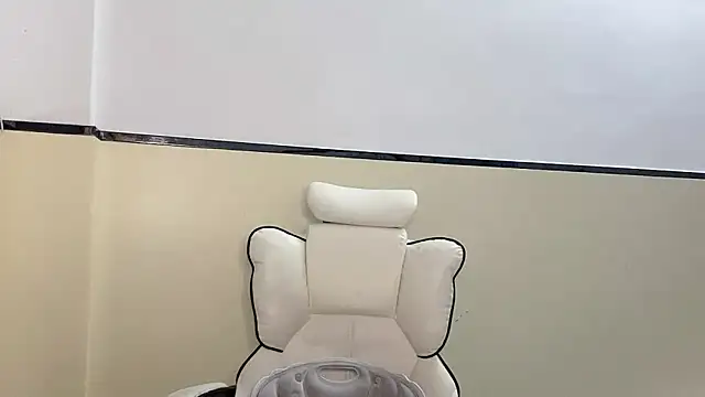 Honey-cici online show from February 19, 7:28 am