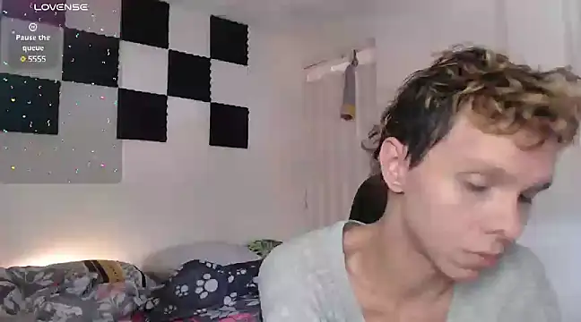 bryamado69 online show from February 18, 4:37 pm