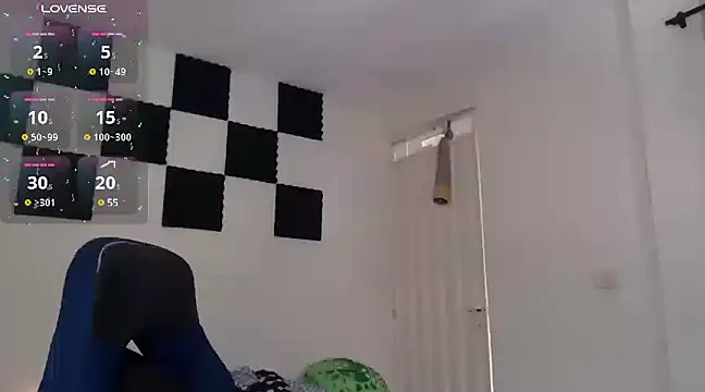 bryamado69 online show from March 7, 5:28 pm