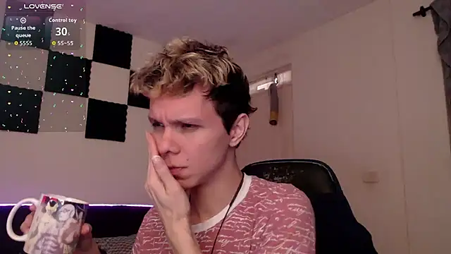 bryamado69 online show from October 3, 2:25 pm