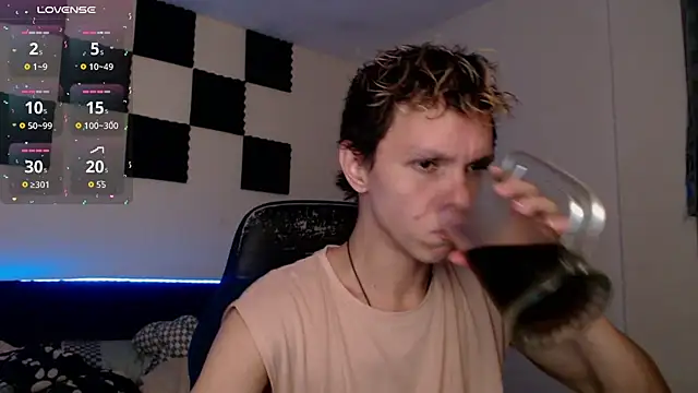 bryamado69 online show from October 18, 2:25 am