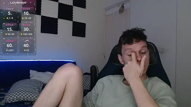 bryamado69 online show from November 20, 6:13 am