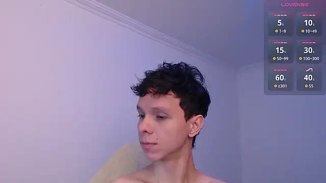 bryamado69 online show from March 18, 9:29 pm