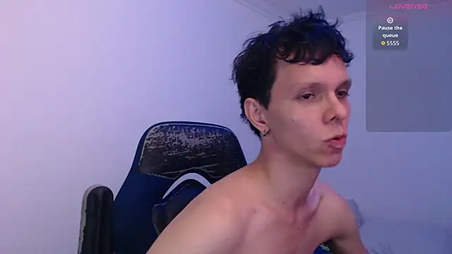 bryamado69 online show from March 26, 7:41 pm