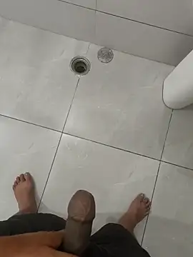 Gururonny07 online show from November 4, 12:32 am