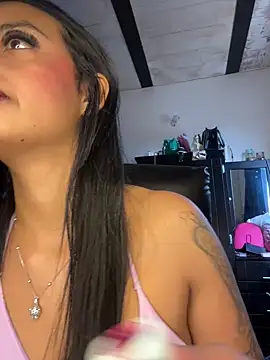 Laura fernandezII online show from February 12, 9:33 pm