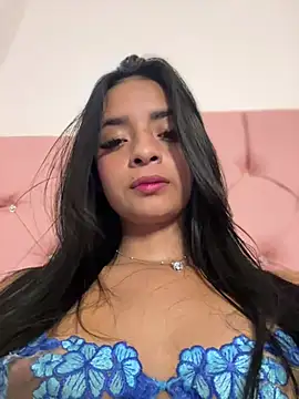 Laura fernandezII online show from February 25, 3:52 am