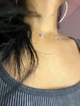 Laura fernandezII online show from September 27, 9:31 pm