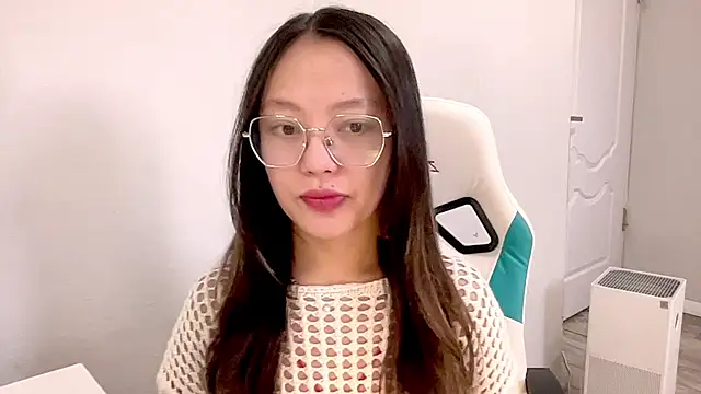 Risalynn online show from January 21, 2:43 am