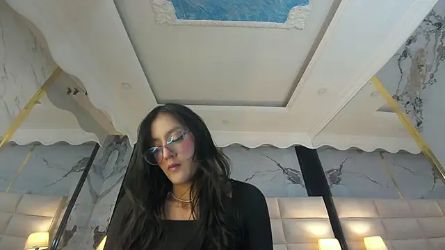 Princess Violett online show from November 1, 1:46 pm