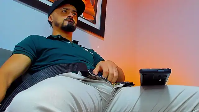 MAXIMUS MASTE3 online show from October 12, 11:37 pm