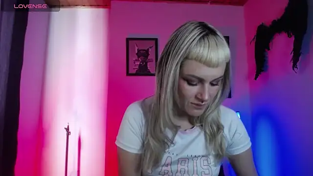 kim jeins11 online show from September 19, 5:57 pm