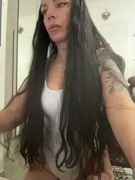 cicciolina online show from April 13, 11:59 am