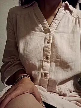 Snapshot of KITTEN-10 chatting on September 26, 4:16 am KITTEN-10 online show from September 26, 4:16 am