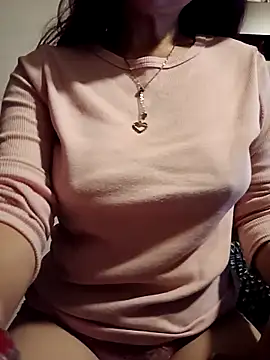 Snapshot of KITTEN-10 chatting on October 13, 3:28 am KITTEN-10 online show from October 13, 3:28 am