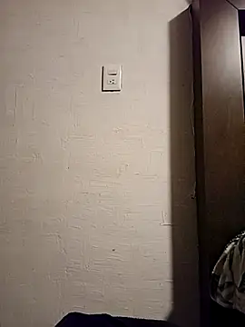 Snapshot of KITTEN-10 chatting on November 7, 3:39 am KITTEN-10 online show from November 7, 3:39 am