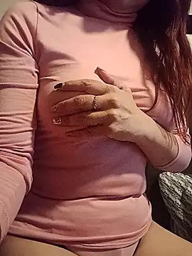 Snapshot of KITTEN-10 chatting on November 11, 3:17 am KITTEN-10 online show from November 11, 3:17 am