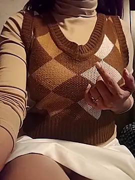 Snapshot of KITTEN-10 chatting on November 14, 3:38 am KITTEN-10 online show from November 14, 3:38 am