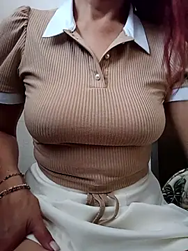 Snapshot of KITTEN-10 chatting on November 23, 7:13 pm KITTEN-10 online show from November 23, 7:13 pm