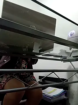 Snapshot of KITTEN-10 chatting on November 25, 1:49 am KITTEN-10 online show from November 25, 1:49 am