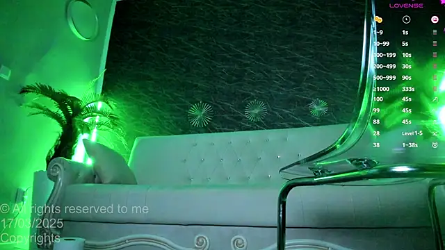 moona ray online show from March 18, 2:36 am