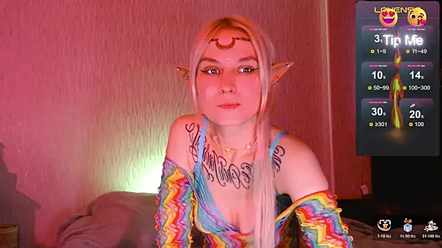 mischellemeow13 online show from November 4, 6:01 am