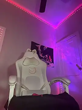 loveluna8 online show from October 25, 11:51 am