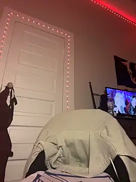 loveluna8 online show from November 18, 9:47 am