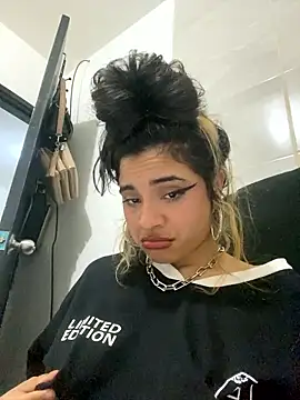 mysteriousgirl20 online show from January 12, 8:58 pm