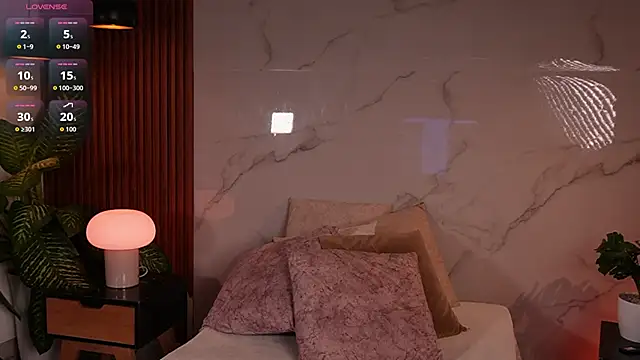 lexiee grey  online show from May 8, 11:48 am