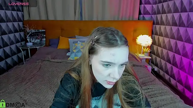 Lesi Moonie01 online show from September 12, 7:52 am