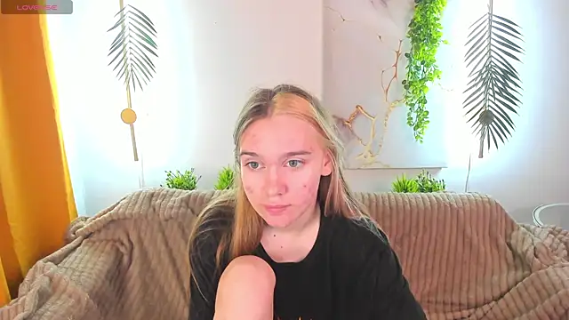 Lesi Moonie01 online show from September 19, 7:43 am