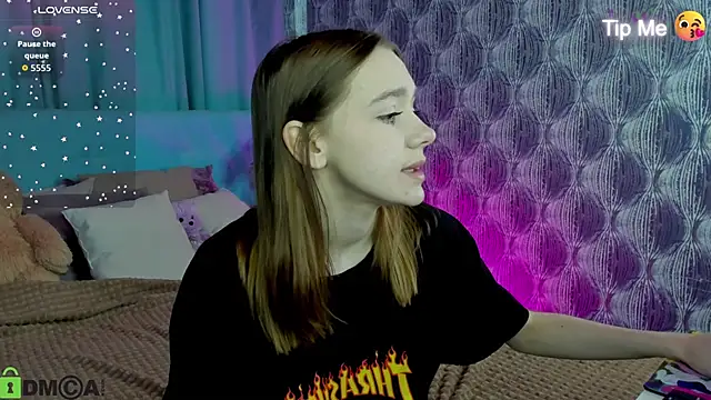 Lesi Moonie01 online show from March 11, 7:58 am