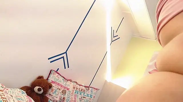 EsmeraldaSantoss online show from January 29, 3:47 pm