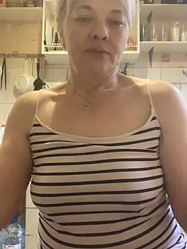 Snapshot of Lia_Laguna77 chatting on January 31, 2:07 pm Lia Laguna77 online show from January 31, 2:07 pm