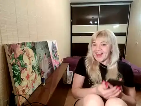 Snapshot of Lia_Laguna77 chatting on February 3, 2:24 pm Lia Laguna77 online show from February 3, 2:24 pm