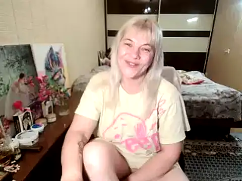 Lia Laguna77 online show from July 10, 5:26 pm