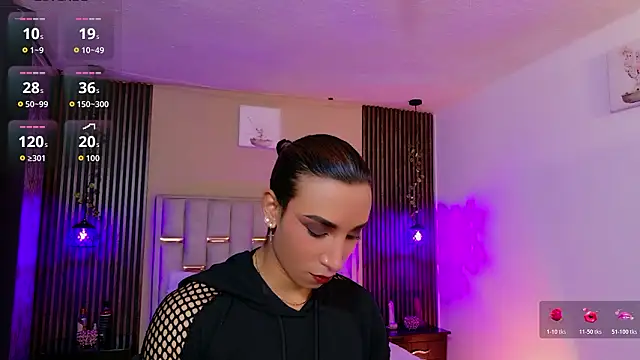 Nathan Smith  online show from March 18, 7:06 pm