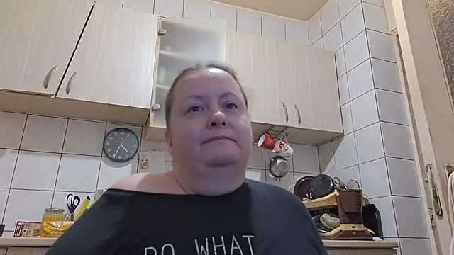 melissaBlessing online show from December 17, 2:28 am