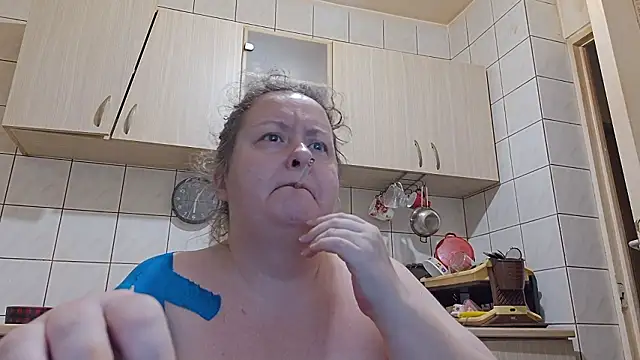 Snapshot of melissaBlessing chatting on February 18, 3:57 am melissaBlessing online show from February 18, 3:57 am