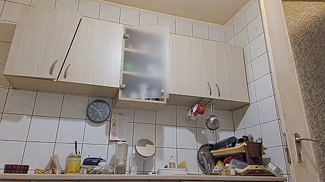 Snapshot of melissaBlessing chatting on February 26, 2:43 am melissaBlessing online show from February 26, 2:43 am