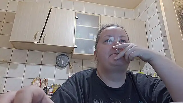 Snapshot of melissaBlessing chatting on March 1, 3:41 am melissaBlessing online show from March 1, 3:41 am