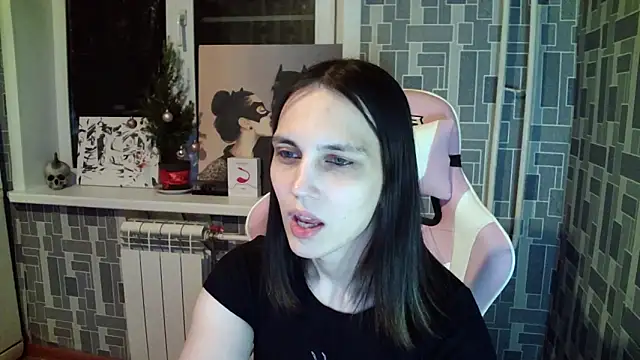 Snapshot of BlackHe4rts_ chatting on February 8, 12:06 am BlackHe4rts online show from February 8, 12:06 am