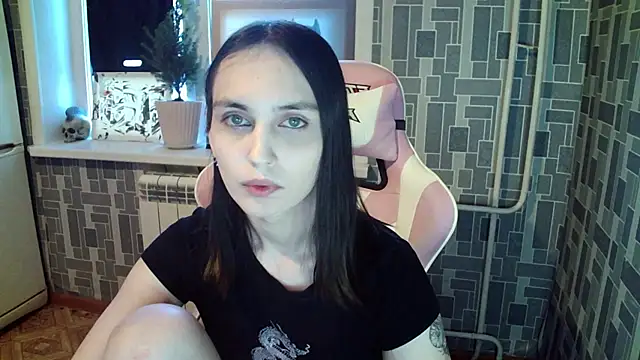 Snapshot of BlackHe4rts_ chatting on March 12, 1:03 am BlackHe4rts online show from March 12, 1:03 am